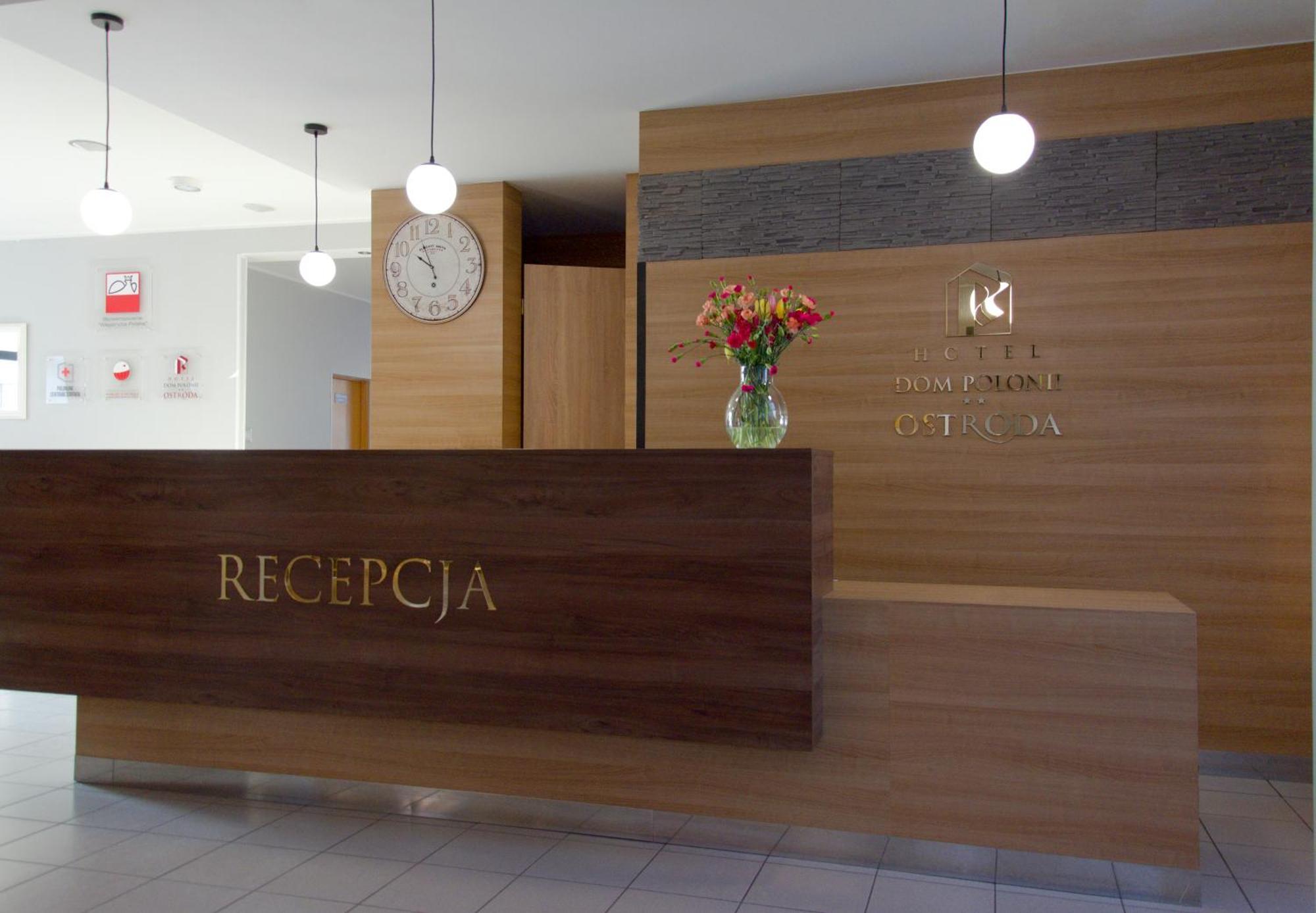 Hotel Dom Polonii Острода Екстер'єр фото