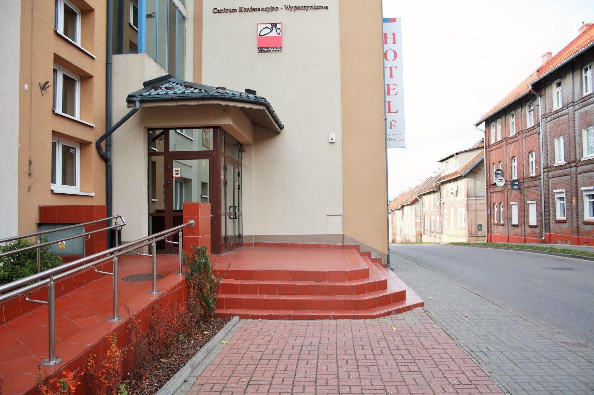 Hotel Dom Polonii Острода Екстер'єр фото